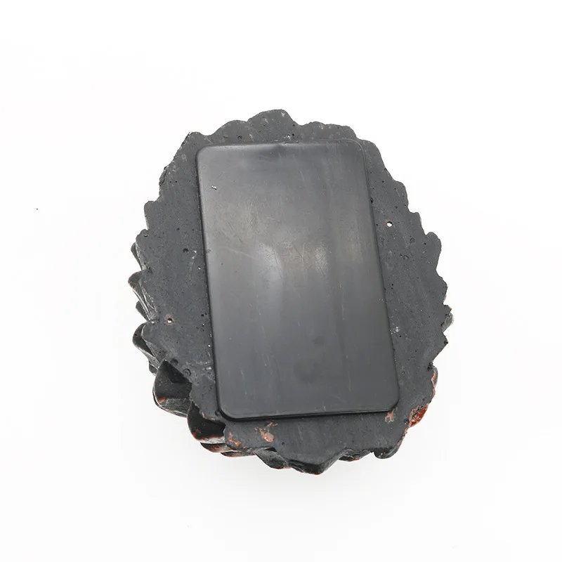 Creative Outdoor Hidden Rock Key Storage - Fashionable and Discreet Fake Stone Safe for Garden Safety and Storage