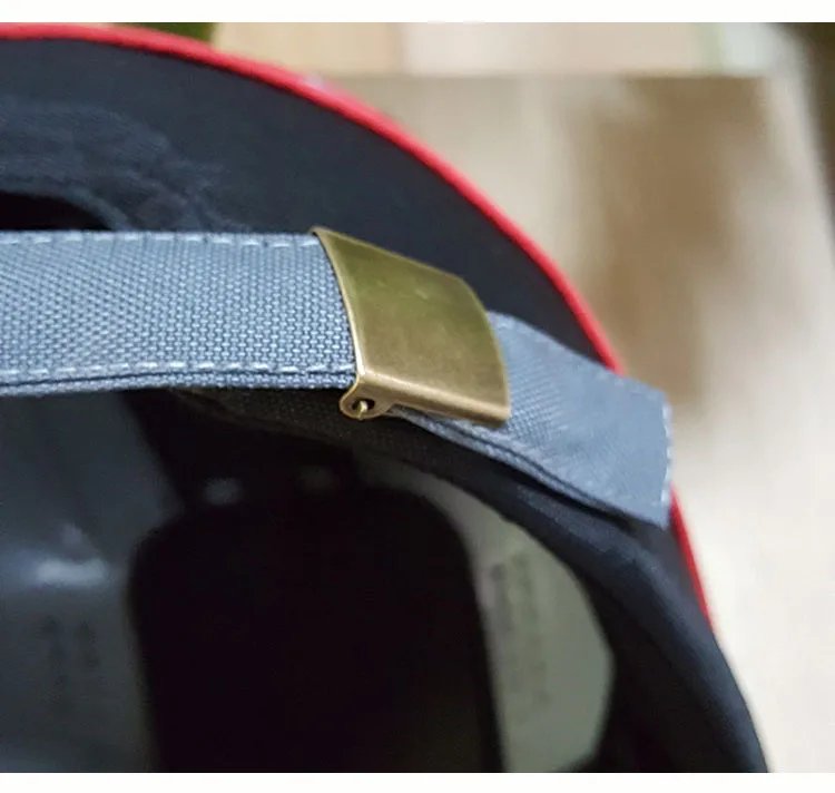 Bump Cap Work Safety Helmet Summer Breathable Security Anti-impact Lightweight Helmets Fashion Casual Sunscreen Protective Hat